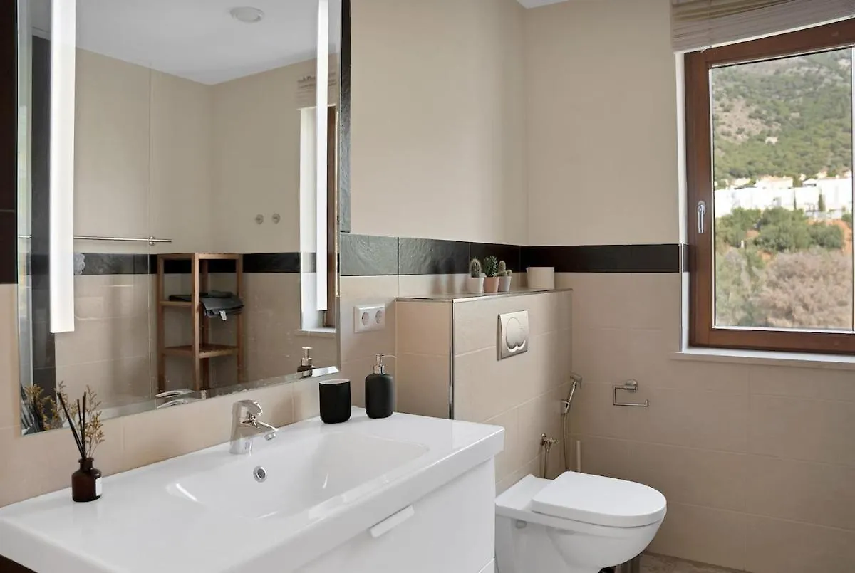 Villa -Heated Pool -Amazing View -Ideal For Groups Mijas Spanje