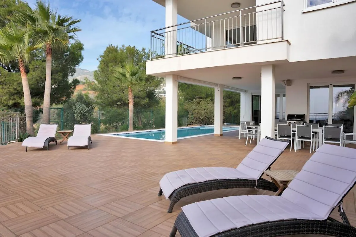 Villa -Heated Pool -Amazing View -Ideal For Groups Mijas Spain