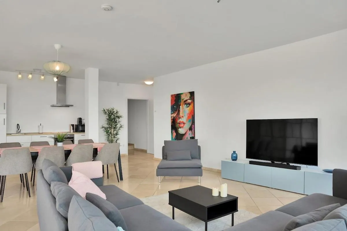 Villa -Heated Pool -Amazing View -Ideal For Groups Mijas 0*,  Spanyolország