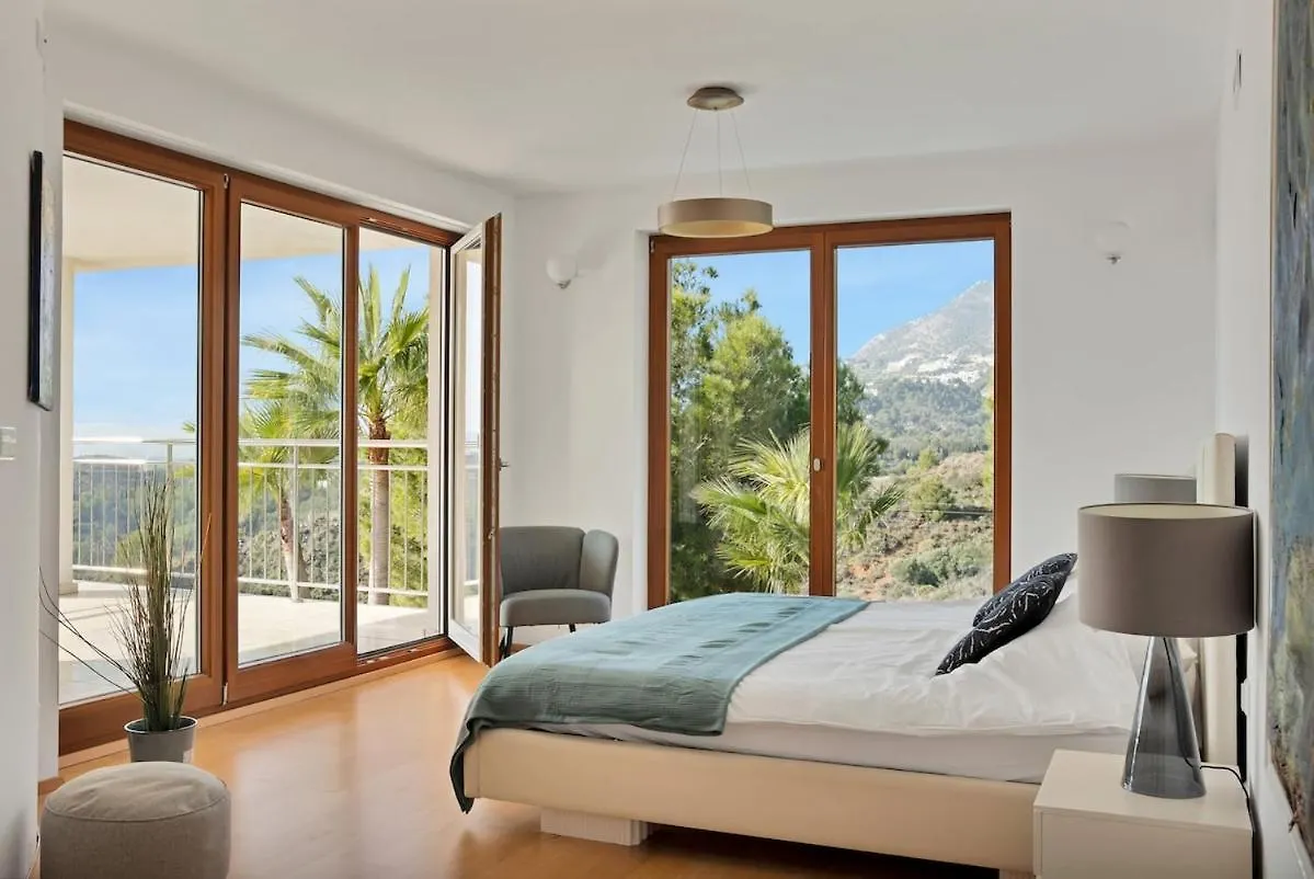 Villa -Heated Pool -Amazing View -Ideal For Groups Mijas